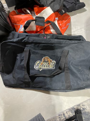 Oakland Junior Grizzlies bauer hockey bag