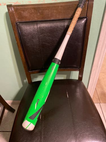Easton Mako 28in -10 2 1/4 Torq.