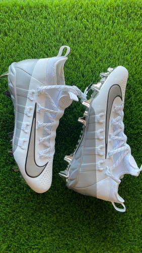 Nike alpha huarache elite 6 lacrosse- Size 11.5