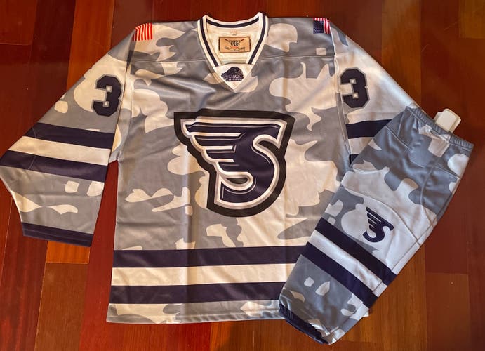 Stone hill Hockey Jersey Size Medium With Sox Size Small