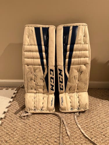 Used 26" CCM Goalie Leg Pads