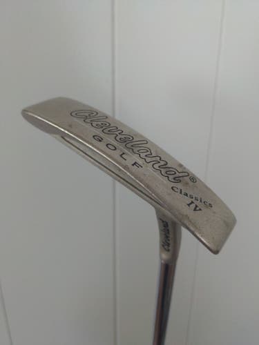 Cleveland Classics IV Putter