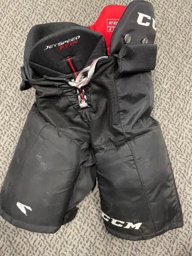 Used CCM Jetspeed FT370 black Junior large Breezers