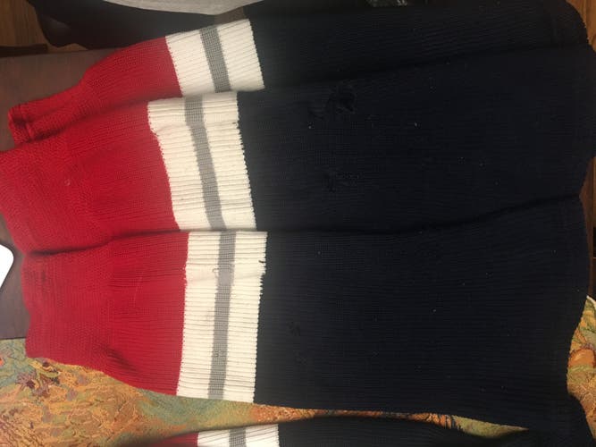 Youth Used 23" Knit Socks