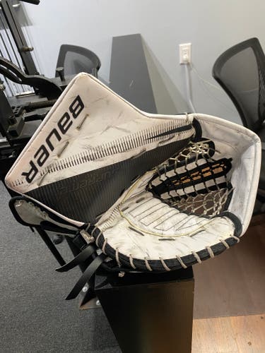 Bauer Supreme 2S Pro Sr Glove