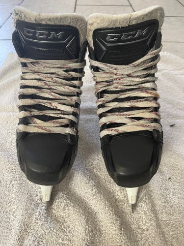 Used CCM Regular Width  Size 4 FT460 Hockey Goalie Skates