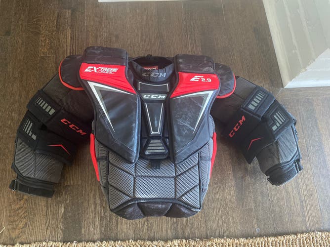 CCM Eflex 2.9 Int L Goalie Chest Protector
