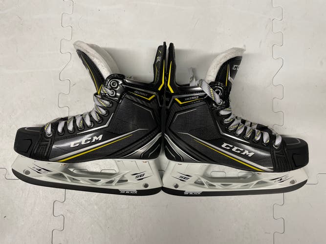 Senior CCM Regular Width  Size 7 Tacks 9090 Hockey Skates