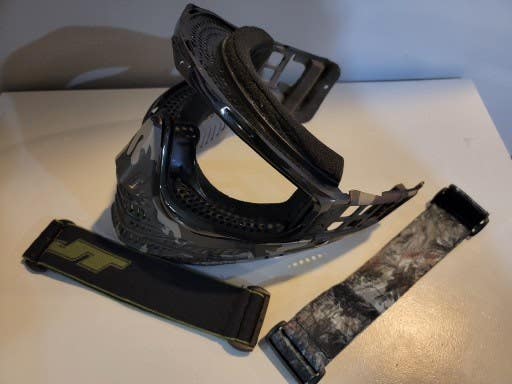 Used JT Flex 8 Camo Frame