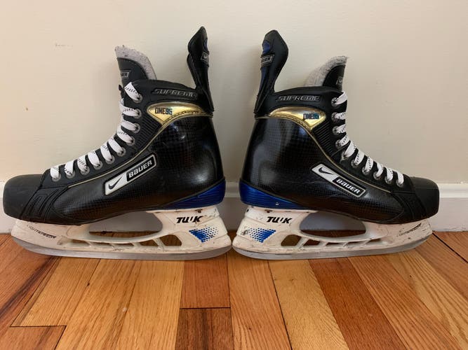 Senior Bauer Regular Width Size 8.5 One95 Hockey Skates