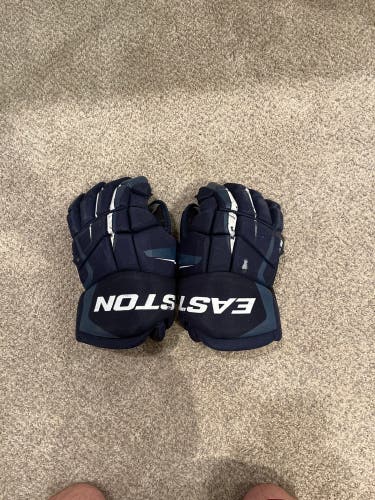 Easton 14"  Synergy Gloves