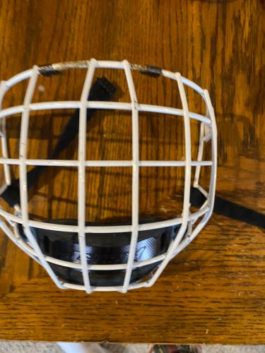 Small Ccm Cage