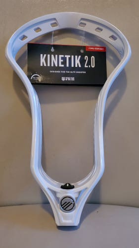 BNWT Attack & Midfield Maverik Kinetik 2.0 Head #1