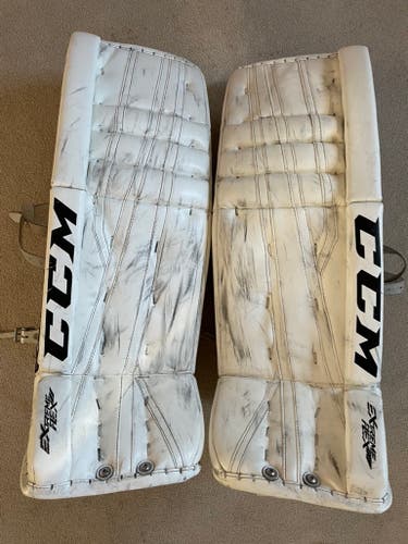 33" CCM Goalie Leg Pads Extreme Flex II - Used