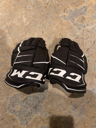 CCM 10"  JetSpeed FT350 Gloves