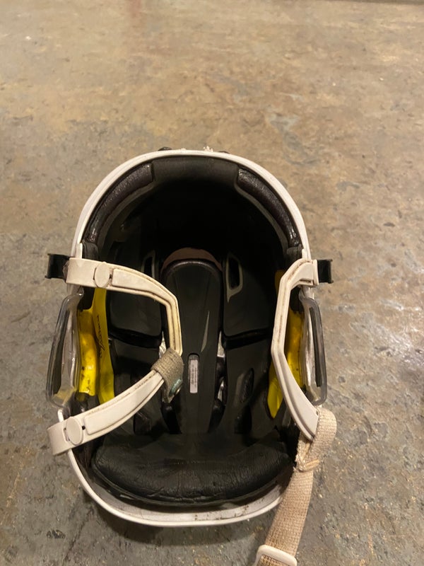 Used Youth Bauer  Re-Akt 95 Helmet