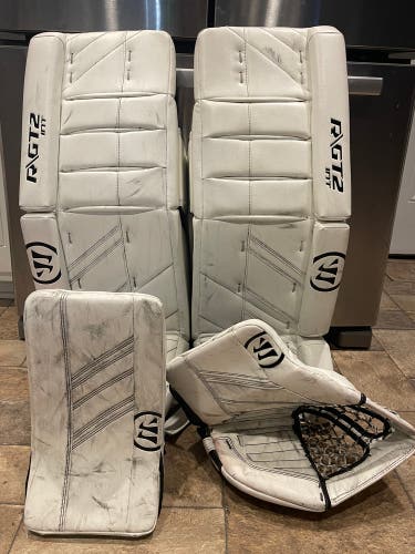 30" Regular Ritual GT2 Goalie Full Set