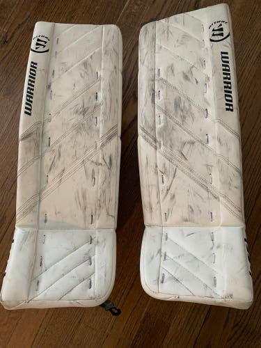 26" Warrior Ritual G4 Goalie Leg Pads - Used
