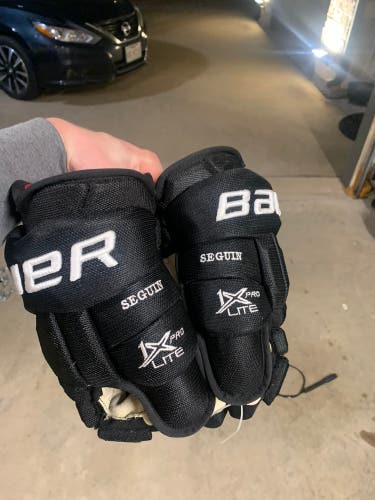 Game Used And Signed Tyler Seguin 1x Lite Gloves