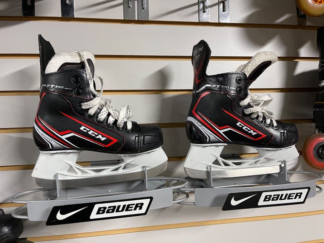 CCM Youth Skates 13y.