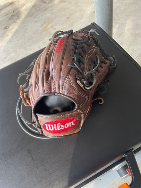 Used Outfield 12.5" A1000 Baseball Glove