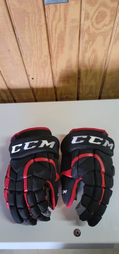 Used CCM Gloves 14"