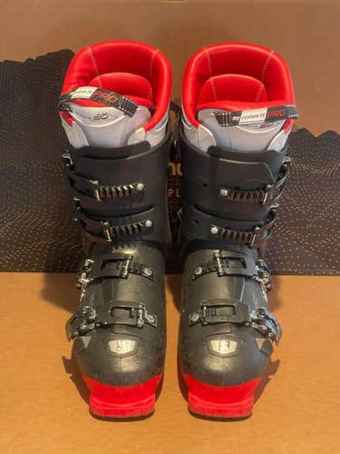 Used Men's Salomon All Mountain X-Max Ski Boots Medium Flex