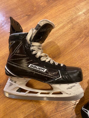 Senior Bauer Regular Width Pro Stock Size 10 Supreme 1S Hockey Skates