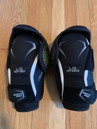 Bauer Supreme ignite pro elbow pads