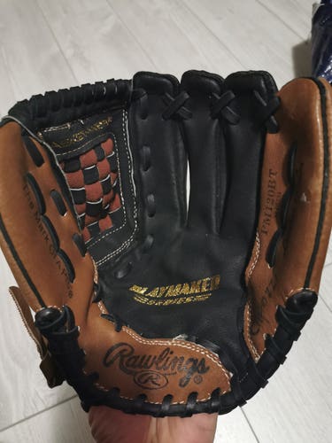 Used Rawlings Right Hand Throw Playmaker Series Baseball Glove 12"