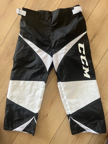 Junior Medium CCM Hockey Pants