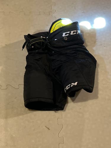Youth Large CCM AS1 Hockey Pants