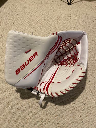 *LIKE* New Bauer 2X Pro Goalie Glove (Left Hand Catch) Pro Model