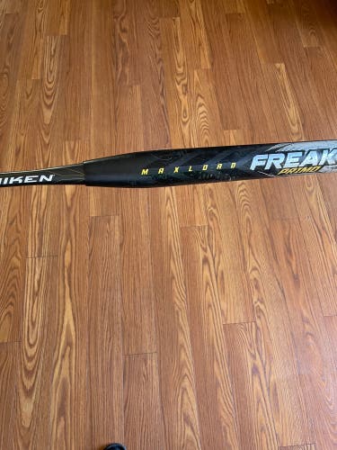 Composite (-6) 28 oz 34" Freak Primo Bat