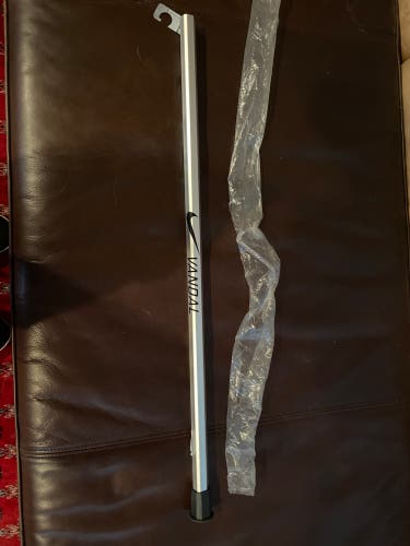 Nike Vandal  lacrosse shaft