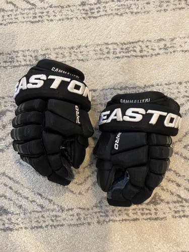 Pro Stock Easton Hockey Gloves 14” LA Kings