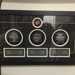 Calgary Flames Trio Stars Signed & Framed Draft Pucks