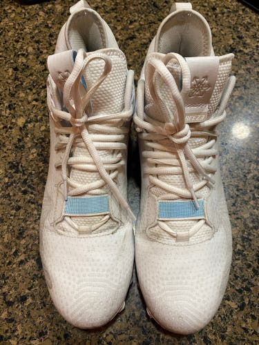 New Balance Lacrosse Size 10 White Adult Molded Cleats Mid Freeze 3.0