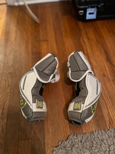 Large Warrior Dynasty AX2 Elbow Pads