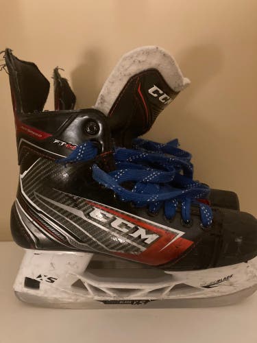Junior CCM Size 8 JetSpeed FT460 Hockey Skates w/ Brand New Steel