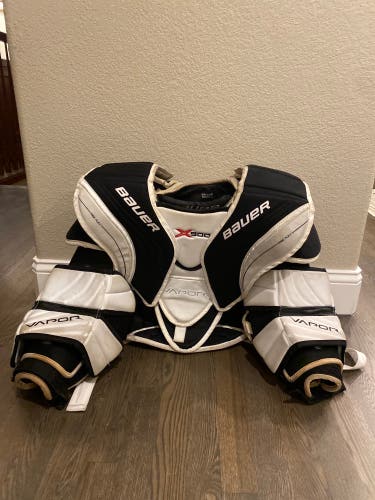 Bauer Vapor X900 Senior Small Goalie Chest and Arm Protector