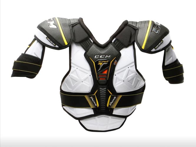 CCM Super Tacks Shoulder Pads