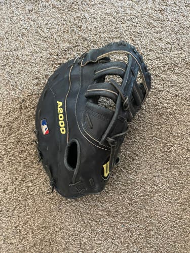 Right Hand Throw 12" A2000 Baseball Glove