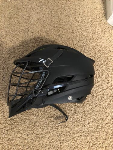 Player's Cascade Helmet