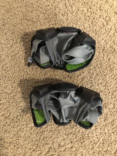 New Medium/Large Maverik Arm Pads