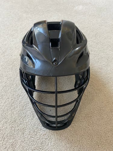All black adult Cascade S helmet