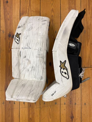 Used Brian's Subzero 6.0 34'' Goalie Leg Pads