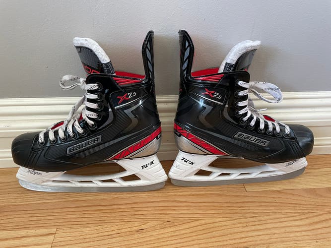 Bauer Vapor X2.5 Hockey Skates Senior Size 7R Like New