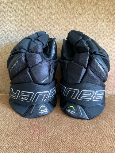 Bauer 14"  Vapor 2X Pro Gloves