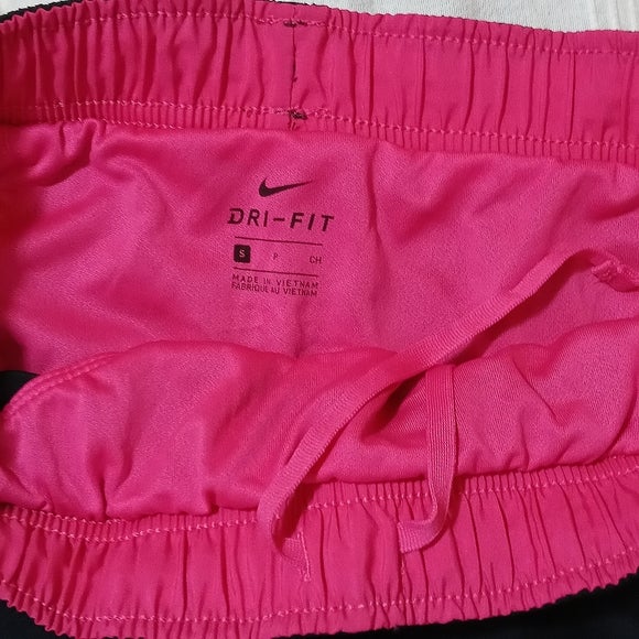 NIKE DRI-FIT RUNNING SHORTS WOMENS S W/ BRIEF STYLE LINER LIKE NEW!